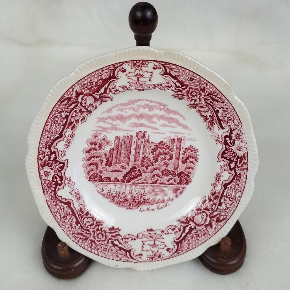 Vintage Royal Swan  Made in England Historic Castles Ludlow Castle